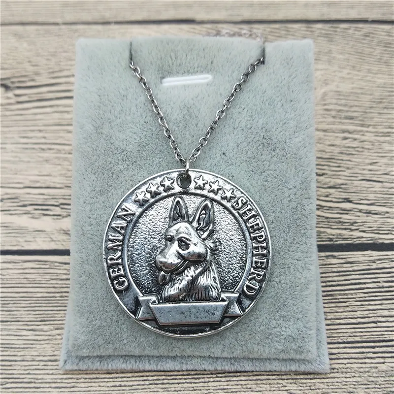 

New German Shepherd Necklace Classic Style Pet Jewellery Fashion Animal Jewellery German Shepherd Dog Pendant Necklace Women