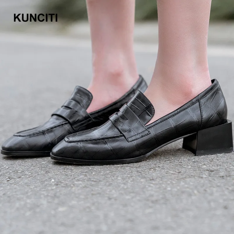 KUNCITI/; Туфли-лодочки; женская обувь; женские офисные туфли из тисненой кожи; Туфли Mary Jane с квадратным носком; официальная обувь в европейском стиле; Lotita; G941