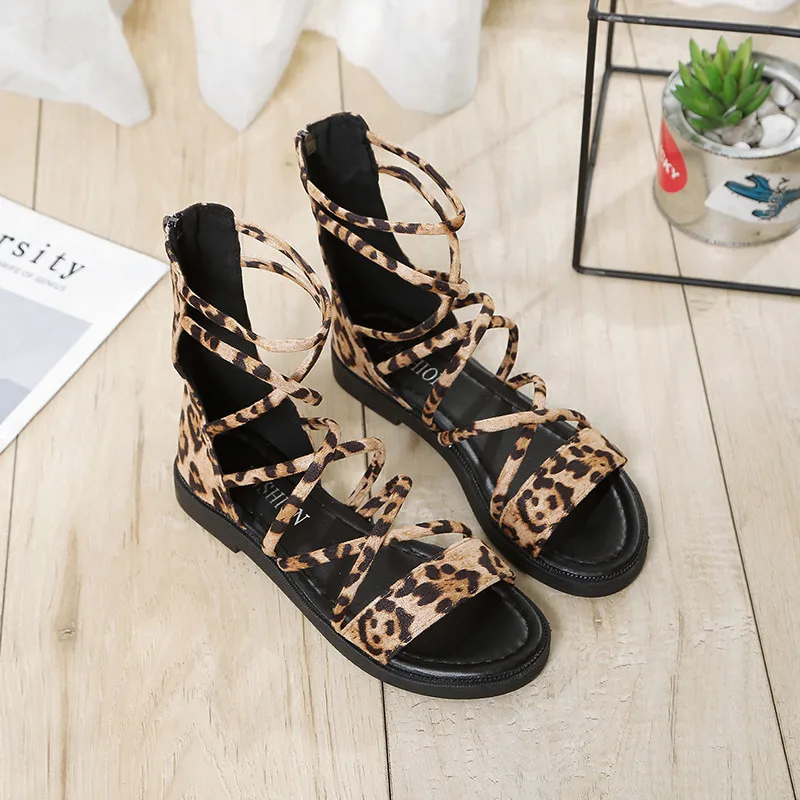 2019 повседневные женские сандалии с леопардовым принтом на плоской подошве обувь