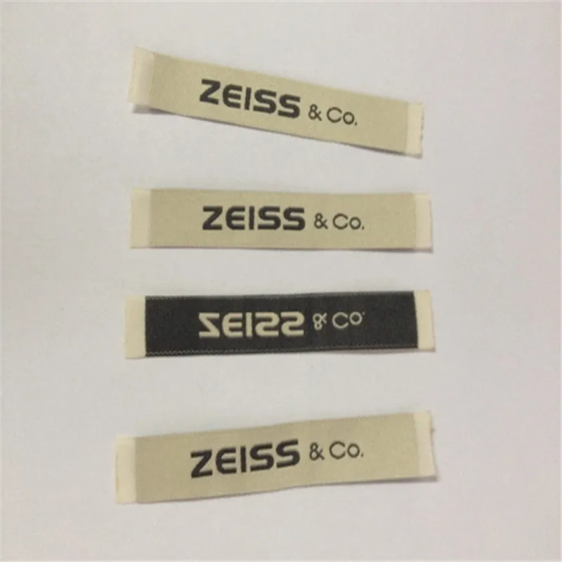 

Custom Brand High Density Woven Label Clothing Label