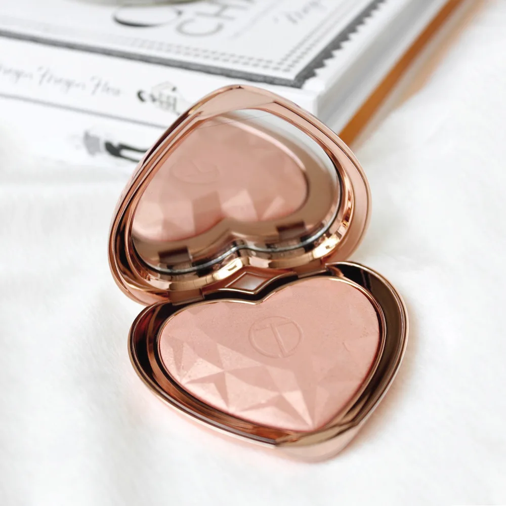 O. two. O beauty makeup новая в форме сердца высоколегкая компактная пудра консилер три