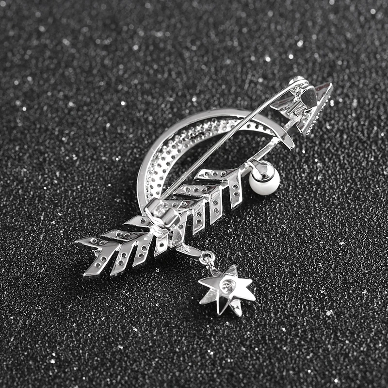 Высококачественная медная циркониевая брошь булавка изогнутая луна яркие