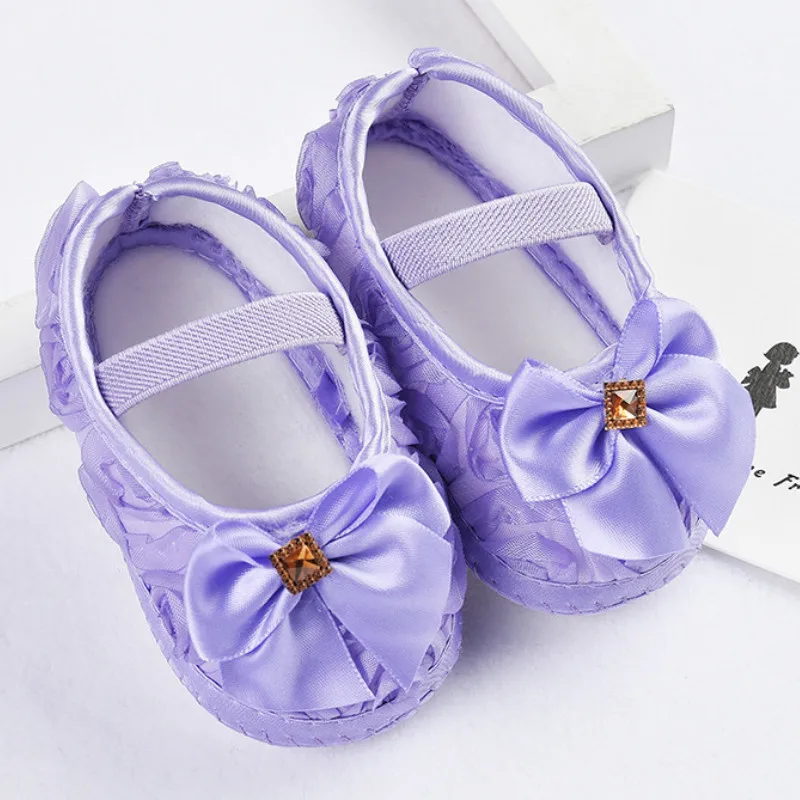 Purple Bow Обувь для маленьких девочек с бантом из ленты, обувь для малышей, обувь для принцессы, детская обувь с бантом из роз, мягкая нескользящая обувь для новорожденных девочек - Цвет: Purple Bow