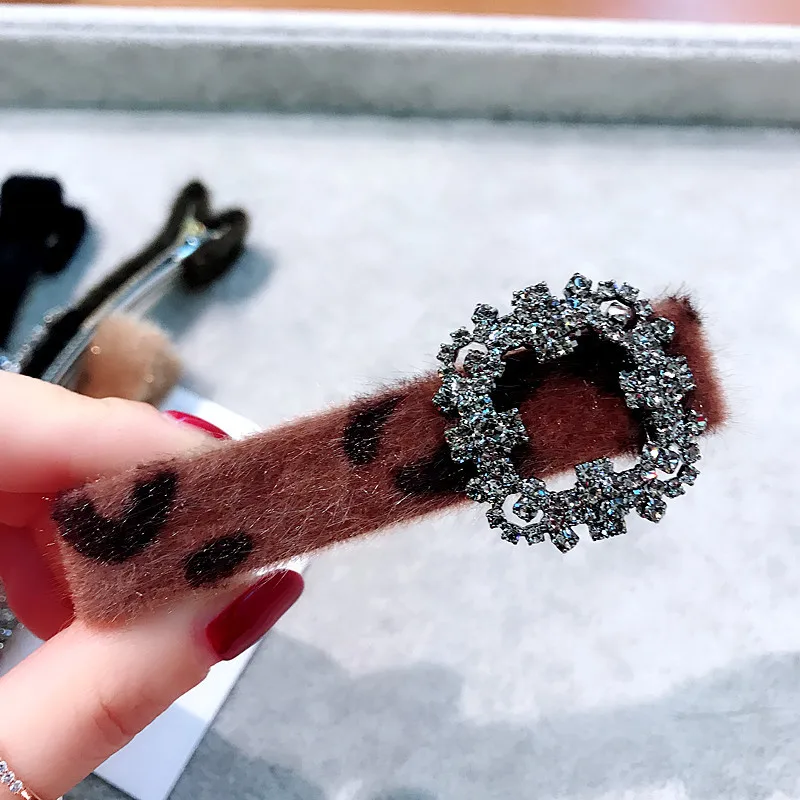 

Korea Hair Accessories Wool Diamond Pearl Hair Clips For Girls Crystal Hair Accessories Hair Bows Hairpins Barrette Hairgrips
