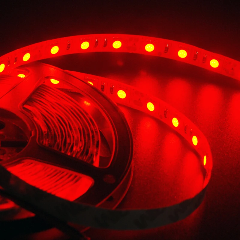 Светодиодная ленсветильник 5050 одноцветная или RGB меняющая цвет 5 метров 300 SMD5050 (60