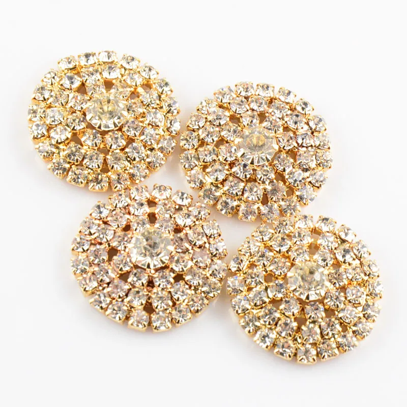 Круглые пуговицы из сплава с чешскими кристаллами диаметром 27 мм Серебряного и