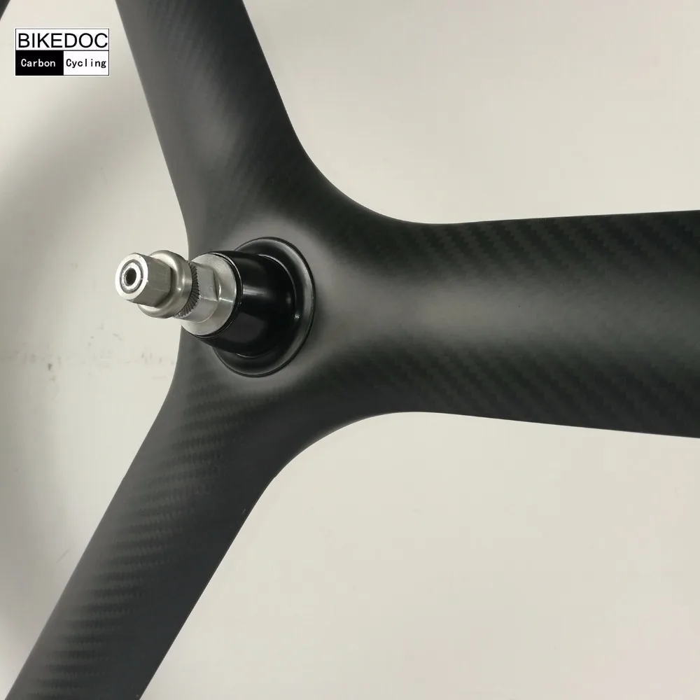 Трехспицевое колесо BIKEDOC из углеродного сплава с тормозной поверхностью 700c|3 spoke