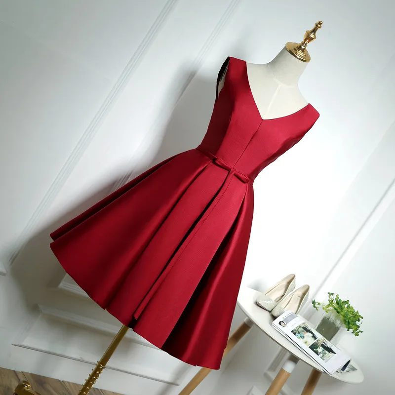 Suosikki Sexy Short Cocktail Dresses Bridal Banquet Wine Red stain Backless Party Formal Dress Homecoming Dress Robe De Soiree