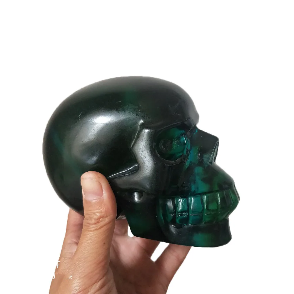 

1400g High Quality Green Coloured glaze Devil Crystal Skull Figurine Hand-Carved Quartz Skull Healing Crystal Home Crafts