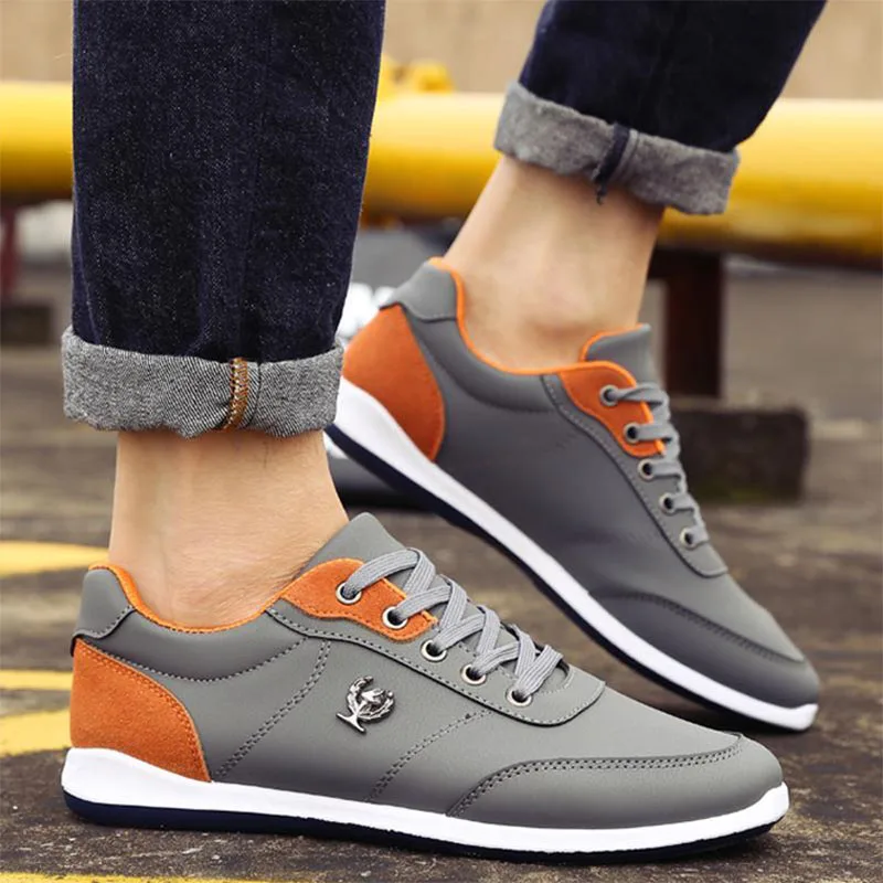 Мужская повседневная обувь кроссовки для мужчин на плоской подошве прогулочная