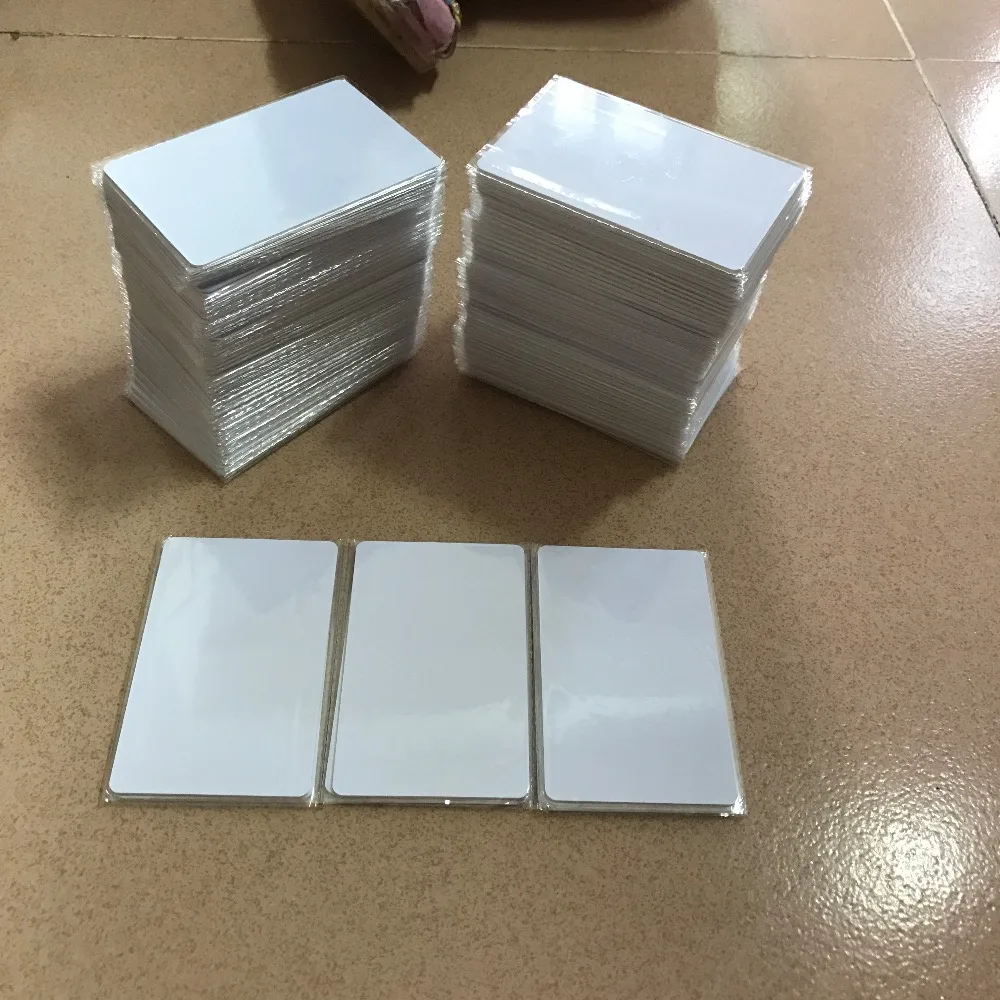 860 ~ 960 МГц Большая дальность UHF RFID пассивная карта для управления парковкой