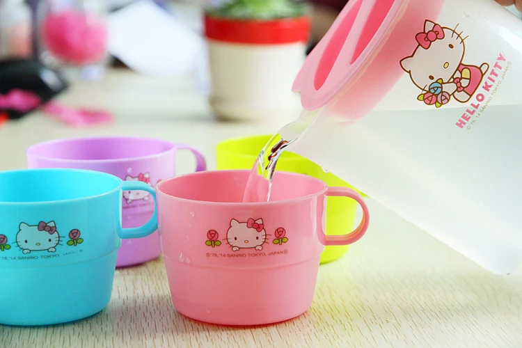 Kawaii 4 чашки + 1 бутылка 5 шт. набор пивных кофейных чашек поделиться кружка для