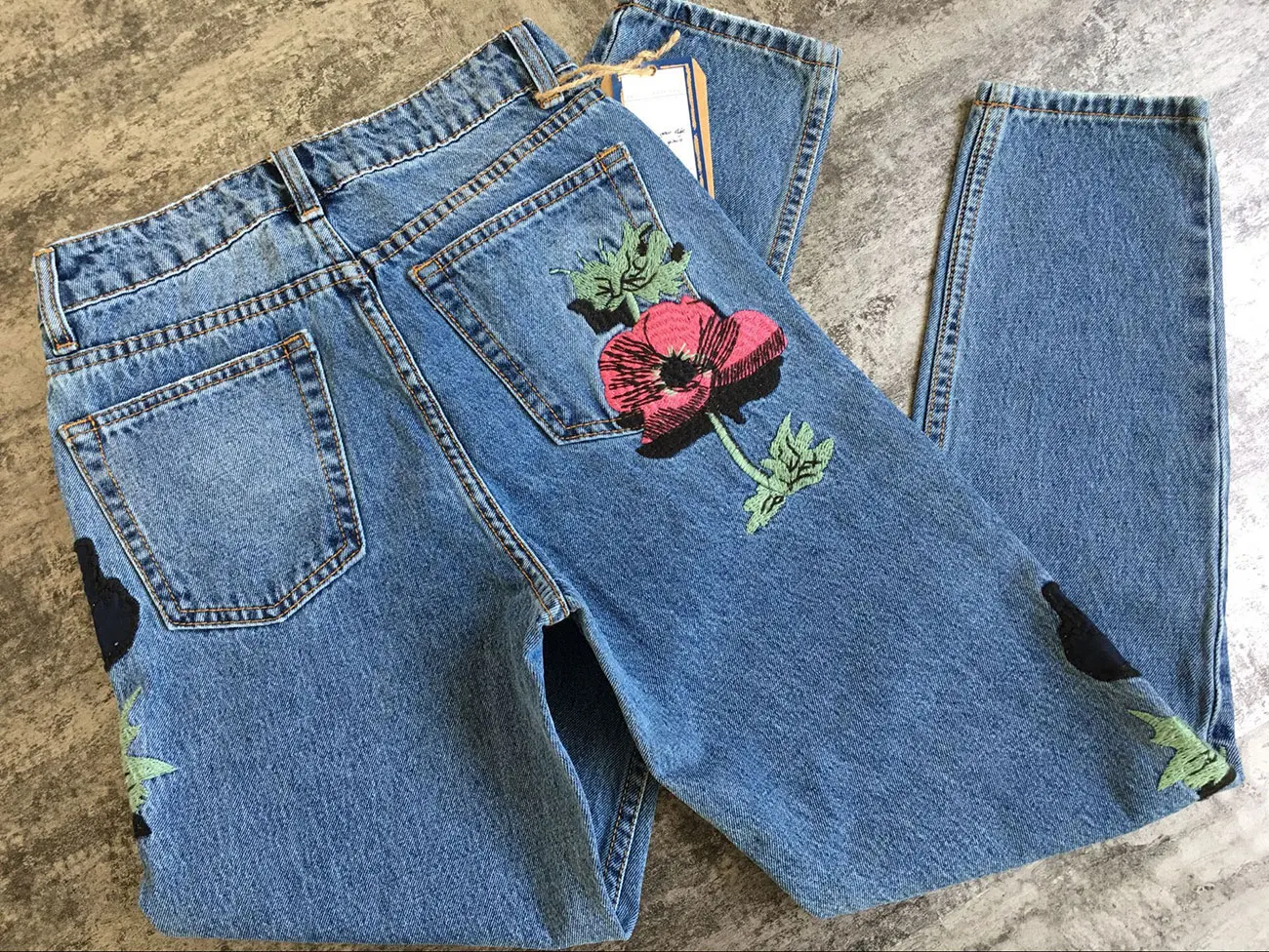 

2018 jeans High Waist Women Jeans Flower Embroidery Autumn New Women Denim Pants Jeans Woman Pantalon Femme