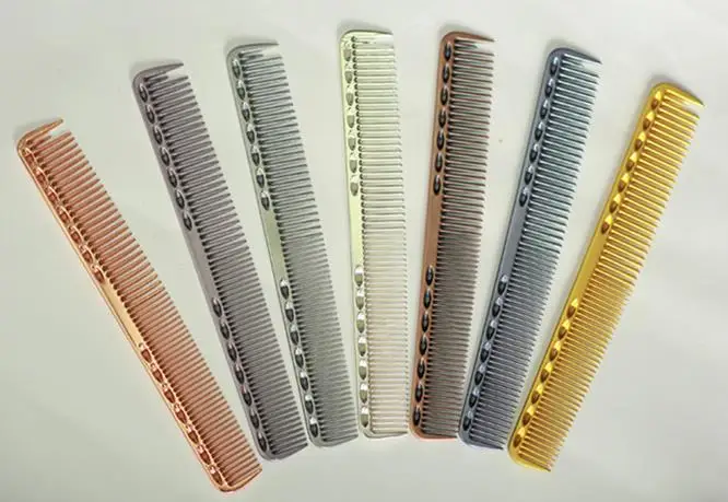 18cm comb Manufacturer provides straightly aviation aluminum hair comb Anti-static aluminum haircut  comb