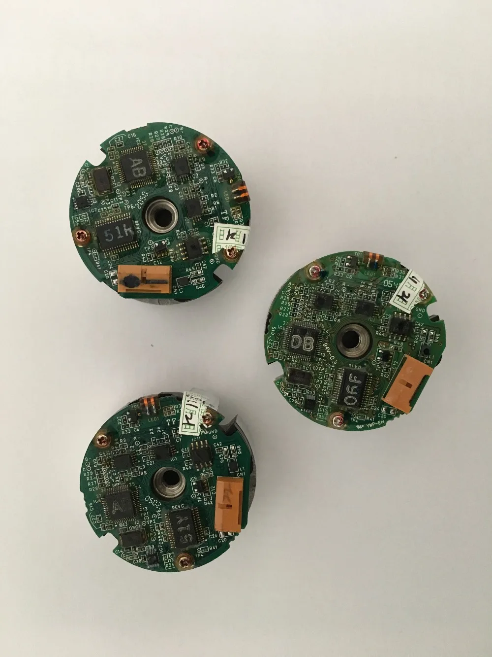 

UTSIH-B17CK incremental encoder work for servo motor SGMGH-55ACA61SGMGH-55ACA SGMGH-55
