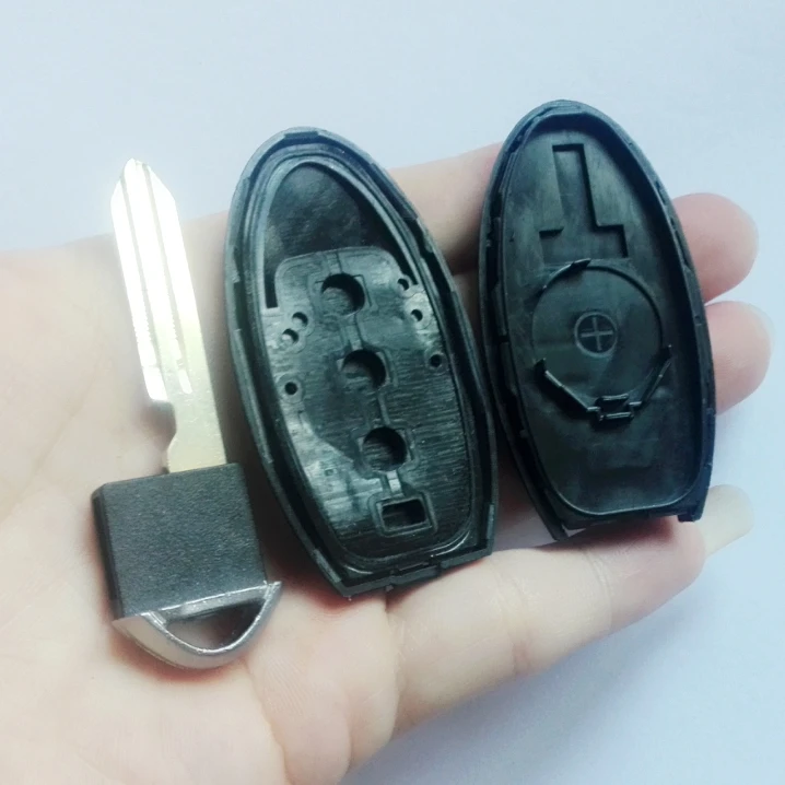 

4 Button Smart Remote Key Shell For Nissan Altima Maxima Sentra Sylphy Tiida Qashqai Livina Sunny Key Case Replacement With Logo