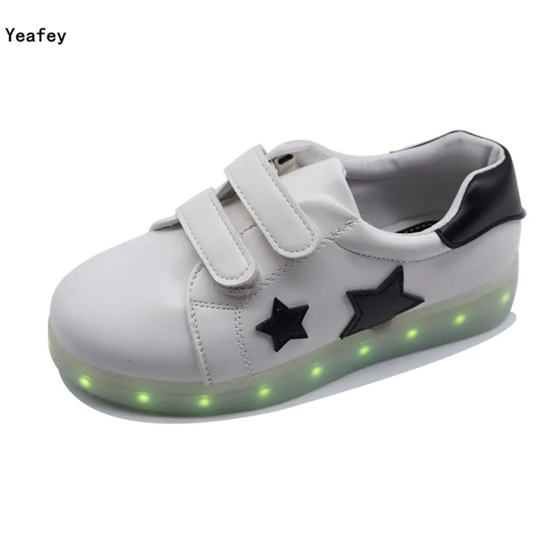 светящиеся кроссовки со светящейся подошвой для мальчика светодиод детская