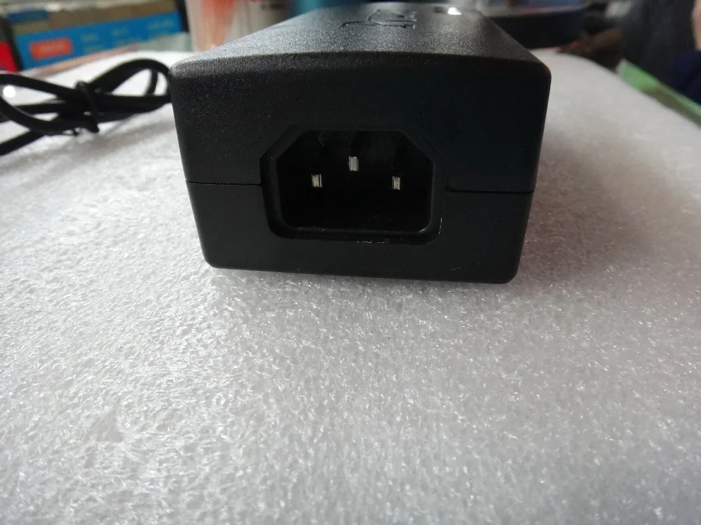 DC 12 V/15 V/16 V/18 V/19 V/20 V/24 V 4-5A 96W Ноутбук AC универсальный адаптер питания зарядное