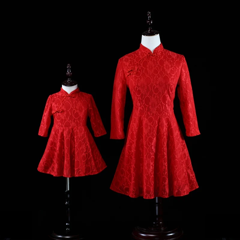 

Brand mom baby chinese dress family look clothes girls lace evening party dress mother daughter party Improved cheongsam dresses