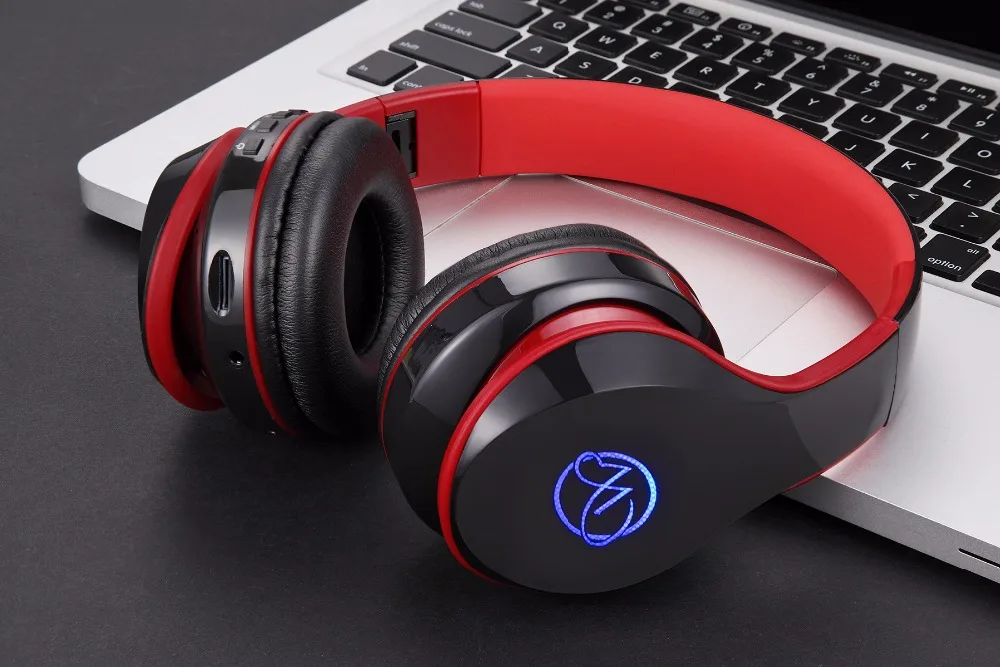 Беспроводной Bluetooth Наушники Hi-Fi Спорт гарнитура с подставкой случае шагомер