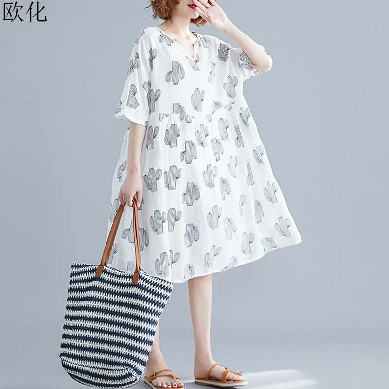 Женское свободное платье средней длины винтажное из хлопка и льна с принтом