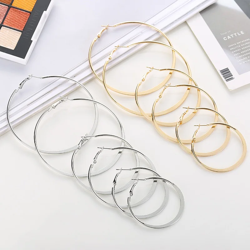 Серьги-кольца женские большие гладкие эффектные круглые петли золотого и