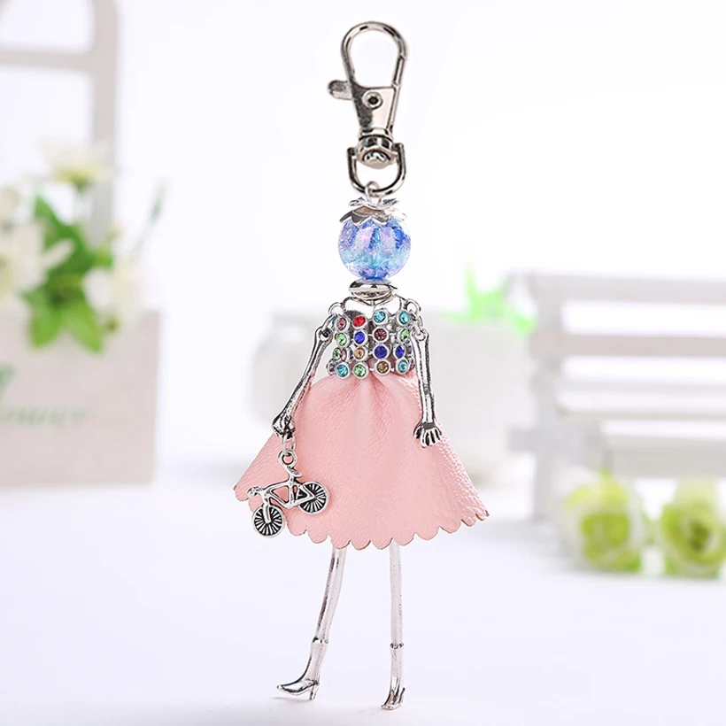 YLWHJJ 2018 новая женская кукольная сумка с подвеской-брелоком, украшенная стразами, с цепочкой для ключей, модные брендовые ювелирные изделия оптом.