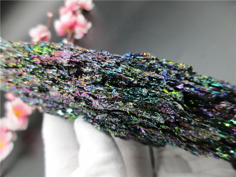 

Natural Colorfu Silicon Carbide Colorful Gem Ore Decoration Rock Minerals Specimens 251g