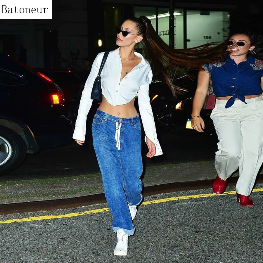 Весенние сексуальные блузки с открытой спиной на шнуровке Топ для женщин длинным