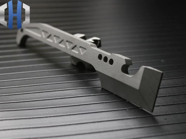 EDC Portable Outdoor Multi-function Titanium Alloy Keychain Tool Bottle Opener Crowbar | Инструменты