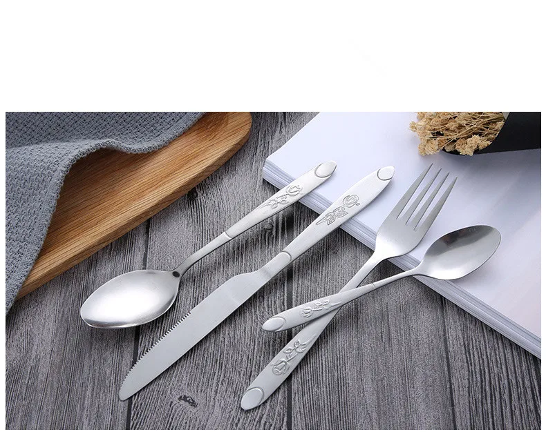

4pcs/set 304 Stainless Steel Rose Flatware Sets Gold Plated Cutlery Set Tableware Silverware Dinner Fork Spoon Knife PO 005