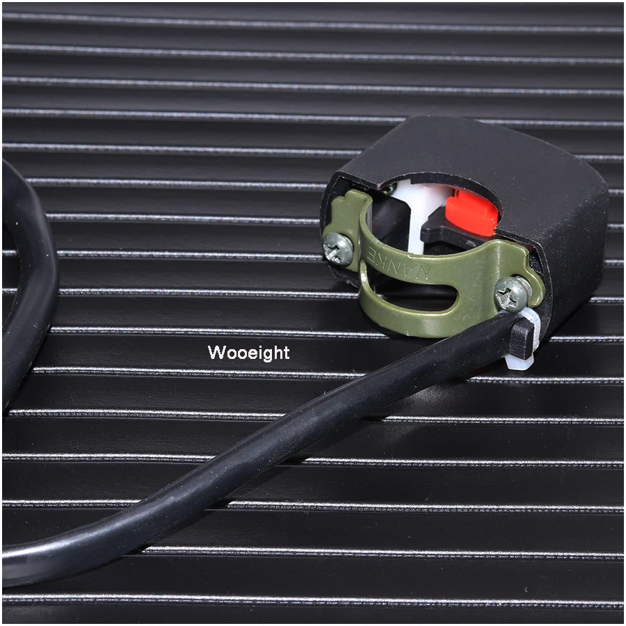 Переключатель на руль мотоцикла Wooeight 3 провода кнопка включения и высветильник