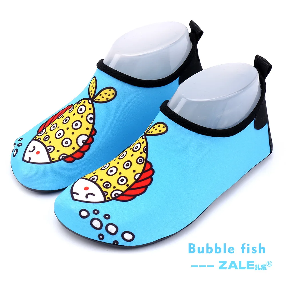 Summer beach Shoes Kids Cartoon Animal Swiming Shoes Girls Boys Barefoot Soft Bottom Non-slip Kids Water Shoes - Цвет: Bubblefish