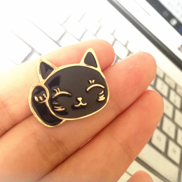 X104 Cartoon Cute Pet Puppy Husky Bulldog Lucky Fortune Cat Metal Brooch Pins Button Jeans Bag Decoration Gift Wholesale | Украшения и