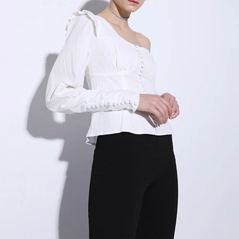 Женская рубашка с открытыми плечами TWOTWINSTYLE белая блузка рукавом фонариком