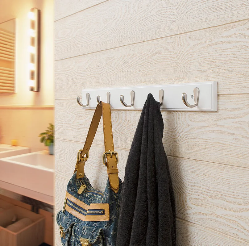 

Four hook Bamboo Wooden Hook Rail/Coat Rack