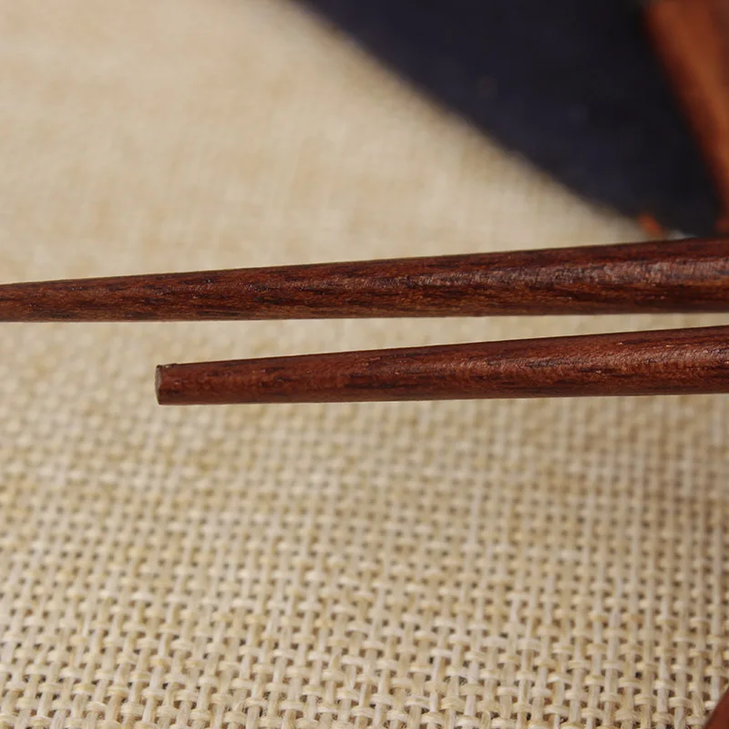 50 компл.(3 шт./компл.) японский стиль дерево CHOPSTICKS набор креативные персонализированные свадебные услуги подарки вечерние подарок