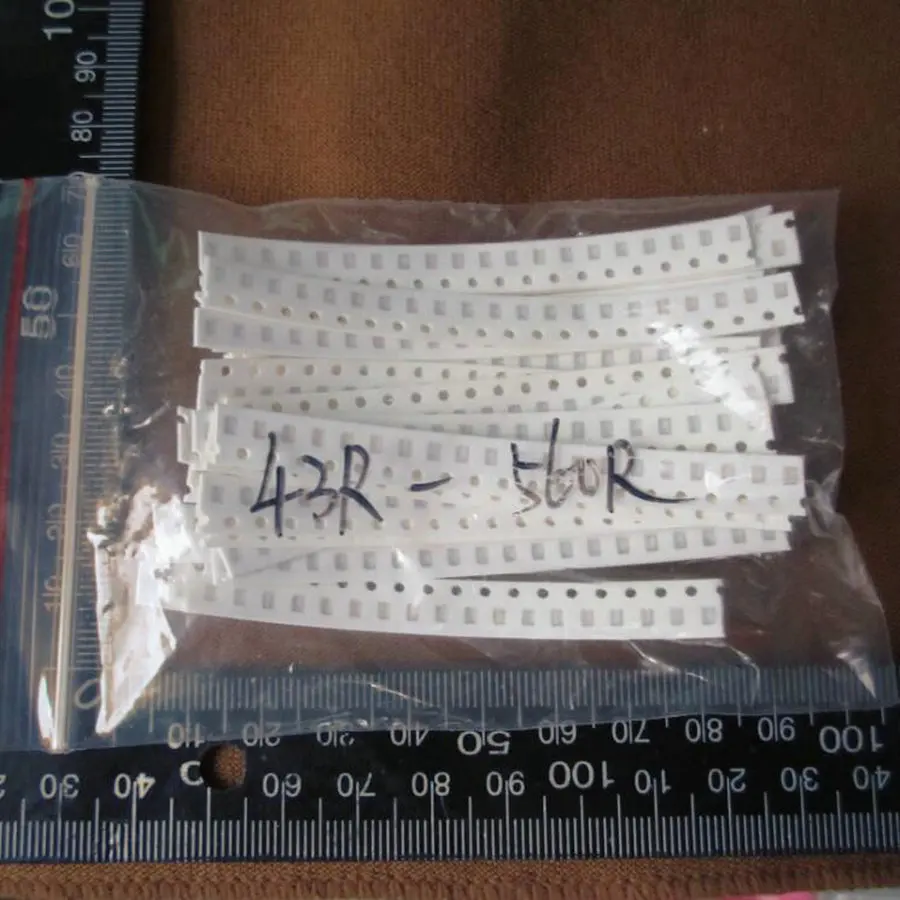 Реальные электронные книжный Резистор Комплект Чип резисторы образцы Ассорти 0805