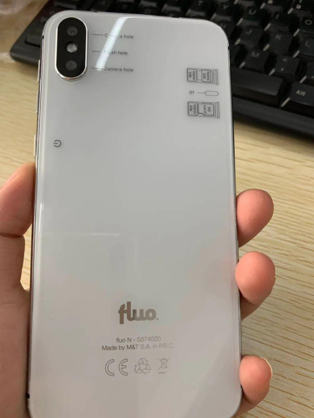 19:9 экран XGODY Fluo N 4G разблокировка 5,7 дюймов смартфон Android 8,1 Oreo четырехъядерный 3 ГБ+ 32 Гб мобильный телефон с функцией распознавания лица 2500 мАч