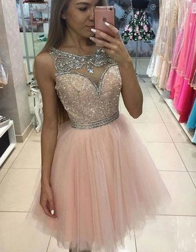 Розовые платья для выпускного вечера короткие из тюля с бисером и кристаллами