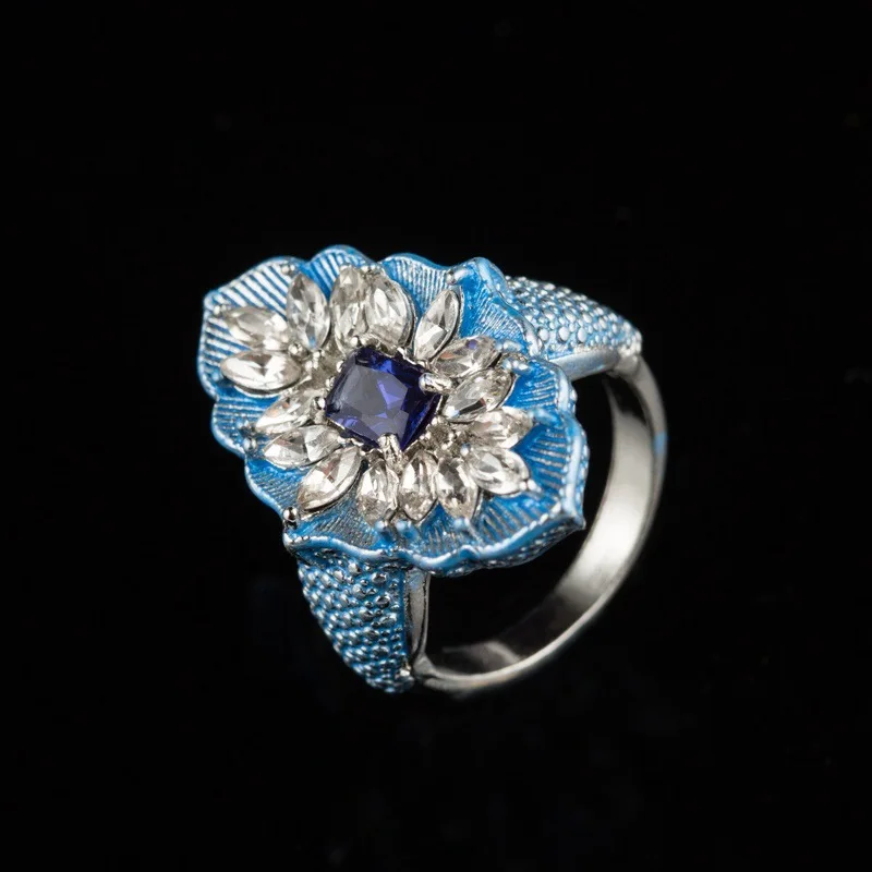 

High Qualtiy Luxury Female Blue Stone Ring Elegance Silver Wedding Leaf Flower Ring Promise Love Engagement Rings For Women