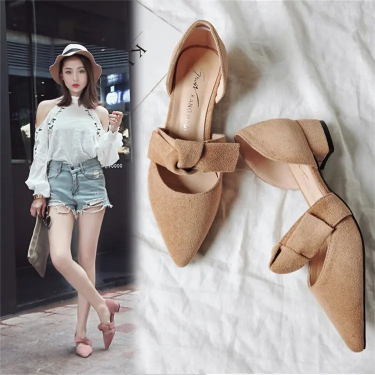 Новинка 2019 года модные туфли на высоком толстом каблуке с закрытым носком и