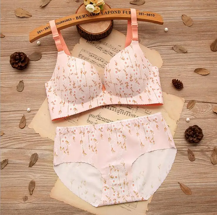 Комплект женского Бесшовного нижнего белья с чашкой пуш-ап 3/4 | Женская одежда