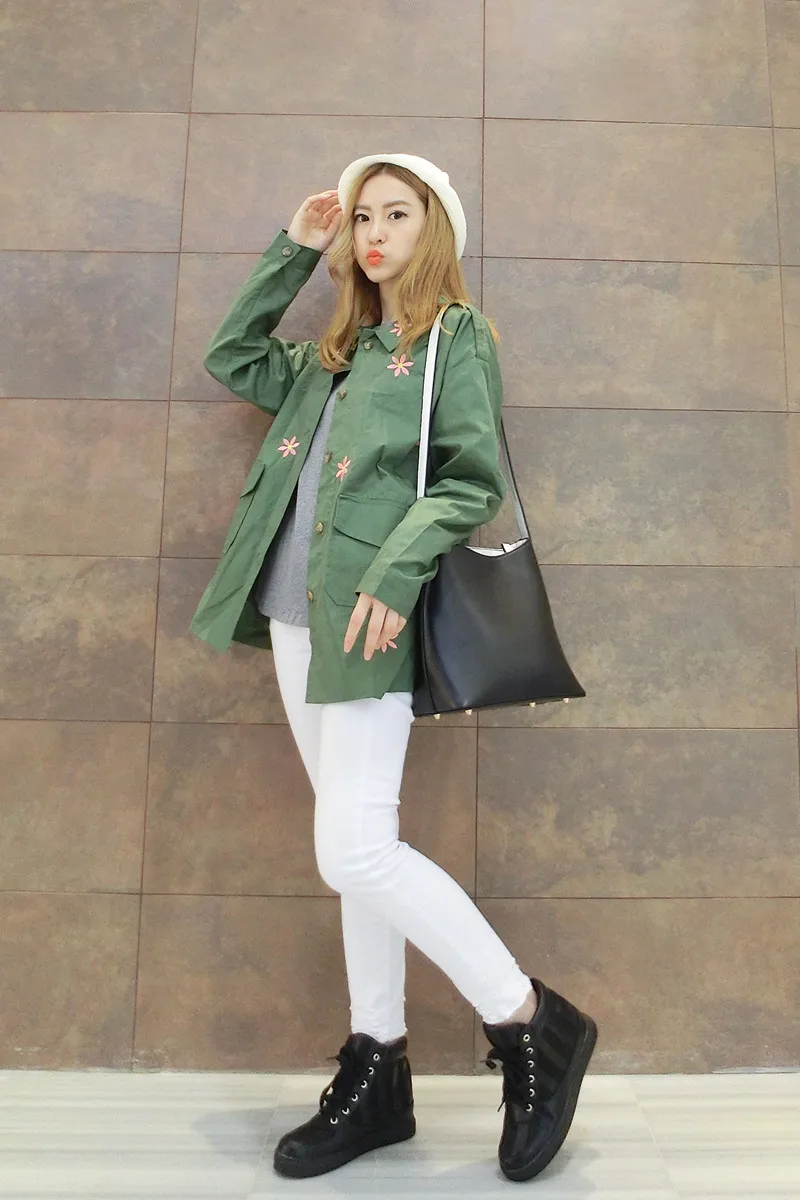 So sweety mall66 vintage embroidery flower double pocket bf print trench outerwear frock |