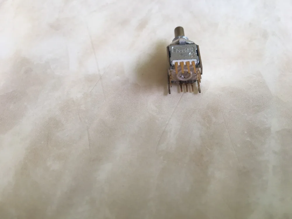 

binary MR8 series Rotary band switch MR8A MR8C 5 or 13 feet 4 or 6 positions original Japan HC115 HC121 magnification