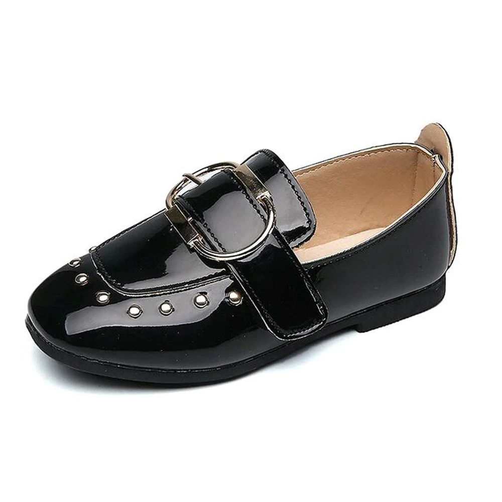 Весна 2017 детские кожаные туфли оптовая продажа с заклепками Кожаные Туфли