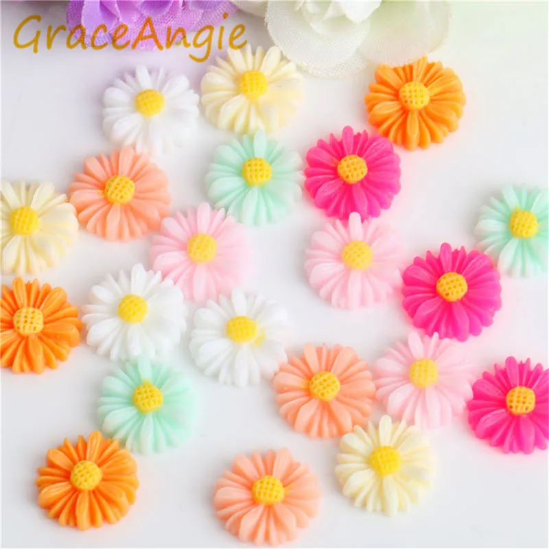 

GraceAngie Resin Material 50pcs/pack Mixed Color Daisy Flower Cabochons DIY Jewelry Accessories Cute Sweet Romantic Style