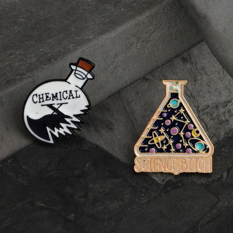 Creative enamel brooch origami science chemistry spider web rose knife stitches ladies collar cap badge jewelry wholesale | Украшения и