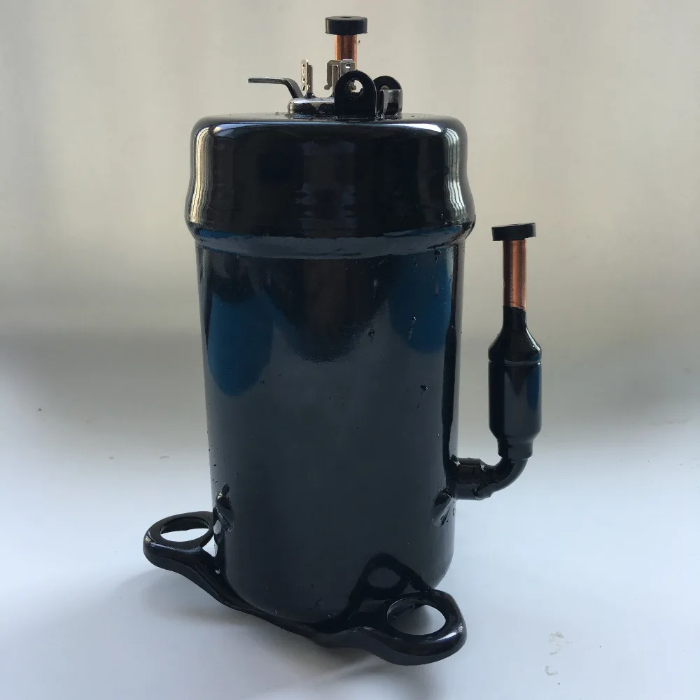 Охлаждающий компрессор емкостью 738 Вт (R134a) подходит для охладителя бутылок и