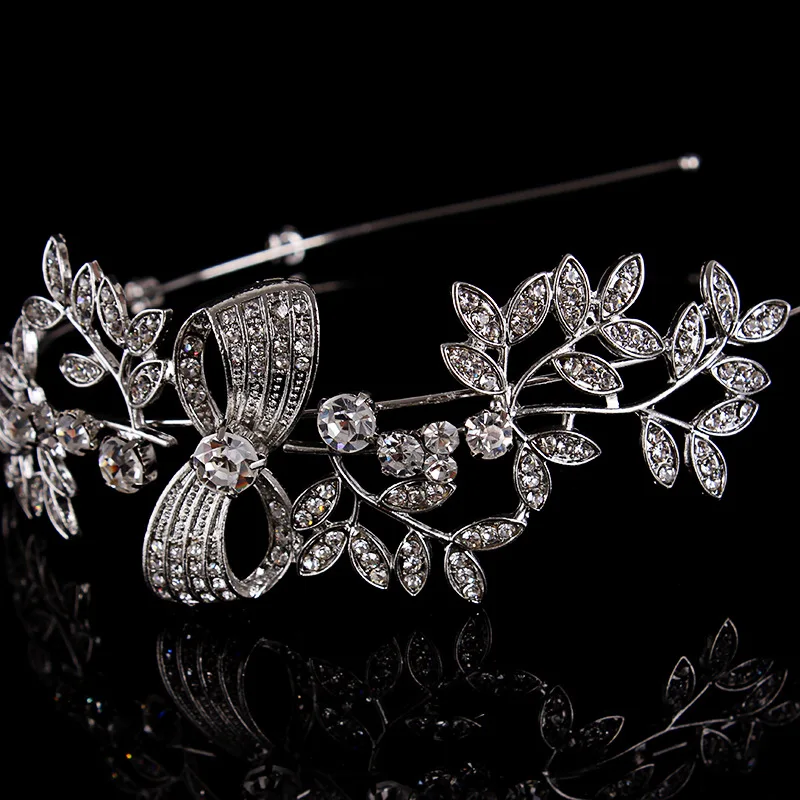Высокое качество красивые украшения для волос в форме цветка диадемы короны